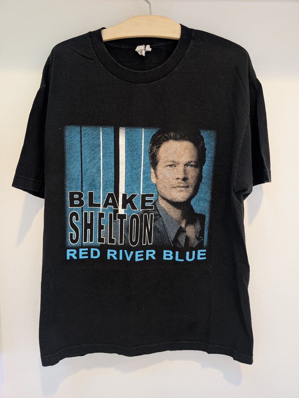 2012 Blake Shelton Red River Blue, "100% Pure BS" Tour Shirt. Size L - Picture 1 of 2
